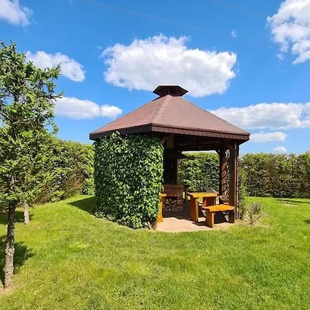 Comfortable Holiday Homes With Terraces * Bobolin