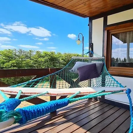 Comfortable Holiday Homes With Terraces