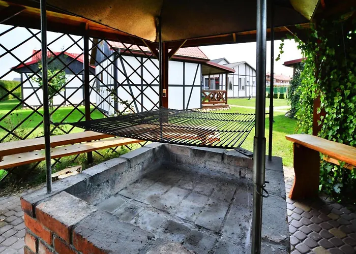 Comfortable Holiday Homes With Terraces * Bobolin