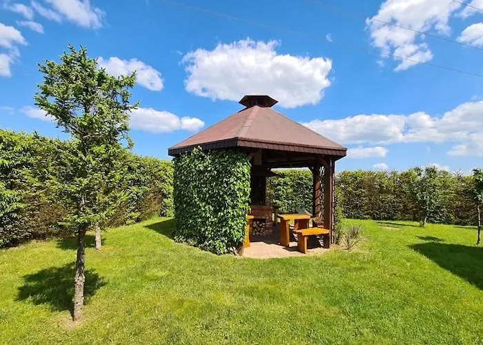 Comfortable Holiday Homes With Terraces * Bobolin